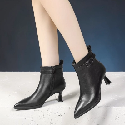 Полусапоги женские натуральная кожа черные GD185-1