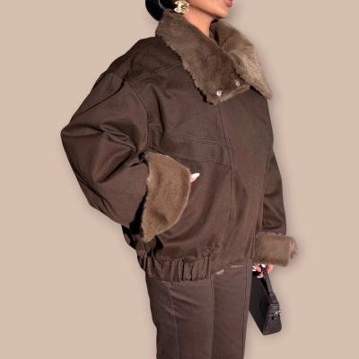 Парка с мехом коричневая 831 Парка с мехом коричневая 831