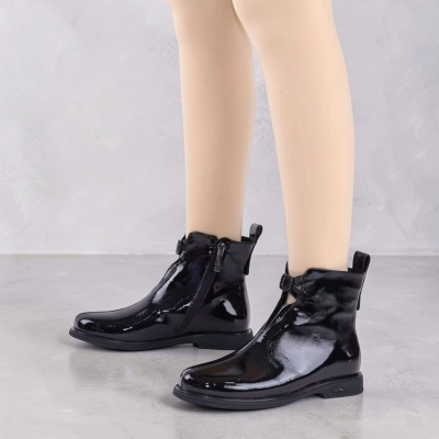 Полусапоги женские натуральная лак кожа черные K524-3