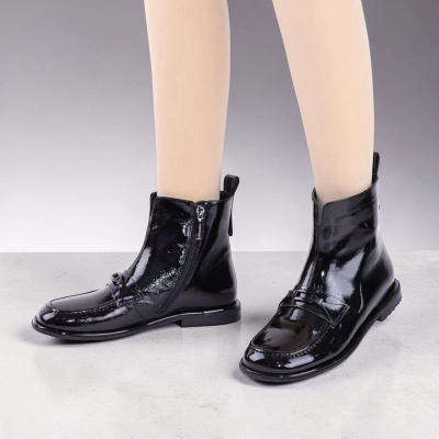 Полусапоги женские натуральная лак кожа черные K528-1