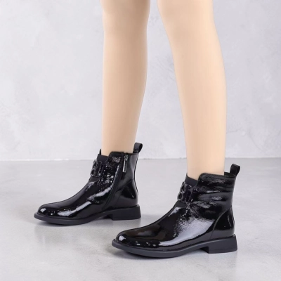 Полусапоги женские натуральная лак кожа