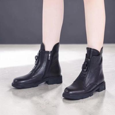 Полусапоги женские натуральная кожа черные K435-1