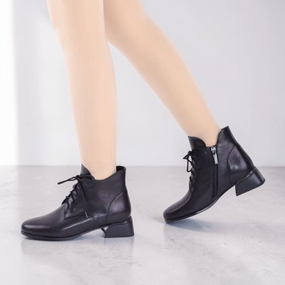 Полусапоги женские натуральная кожа черные K518-1