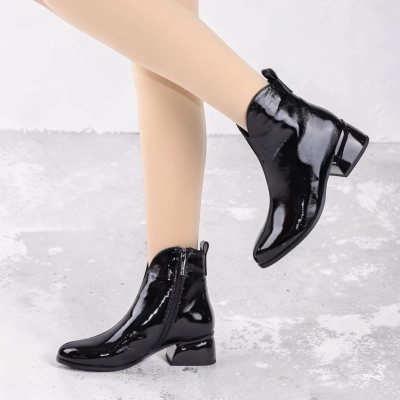 Полусапоги женские натуральная лак кожа черные K501-3