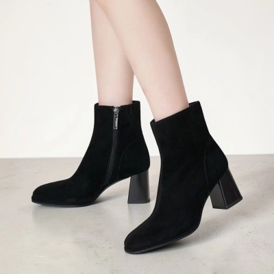 Полусапоги женские натуральная замша черные GE158-2