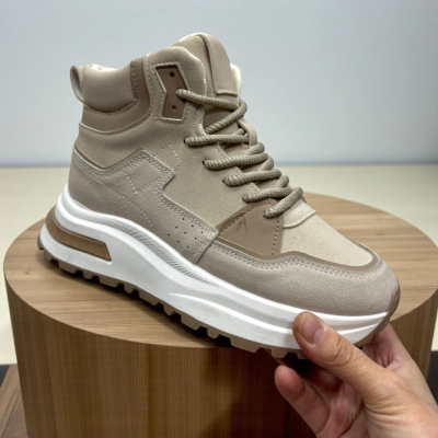 Кроссовки женские зимние PINDIAN искусственная кожа бежевые 10754 Кроссовки женские зимние PINDIAN искусственная кожа бежевые 10754