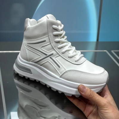 Кроссовки женские зимние PINDIAN искусственная кожа бежевые 10770 Кроссовки женские зимние PINDIAN искусственная кожа бежевые 10770