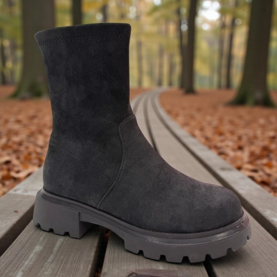 Ботинки женские зимние PINDIAN прессованная замша черные 10880 Ботинки женские зимние PINDIAN прессованная замша черные 10880