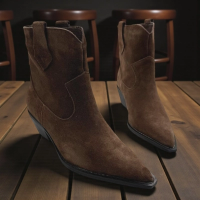 Казаки женские осенние натуральная замша коричневые E8923-2P