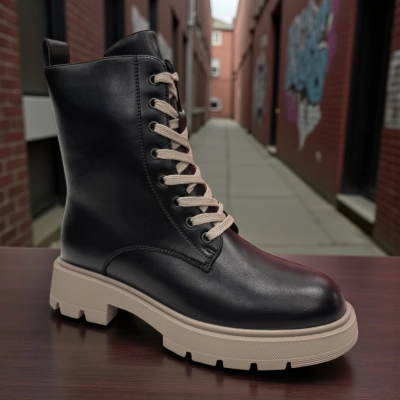 Ботинки женские зимние PINDIAN прессованная кожа черные 11077