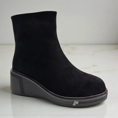 Ботинки женские зимние PINDIAN прессованная замша черные 11078