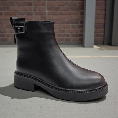 Ботинки женские зимние PINDIAN прессованная кожа черные 11098