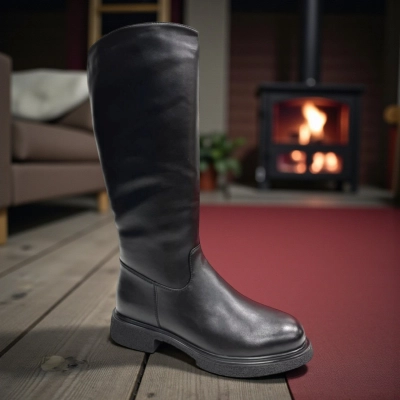 Сапоги женские зимние баталы PINDIAN прессованная кожа черные 11116