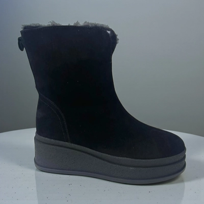 Ботинки женские зимние натуральная замша черные M8029-1