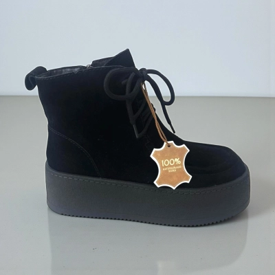 Ботинки женские зимние натуральная замша черные M8341-1