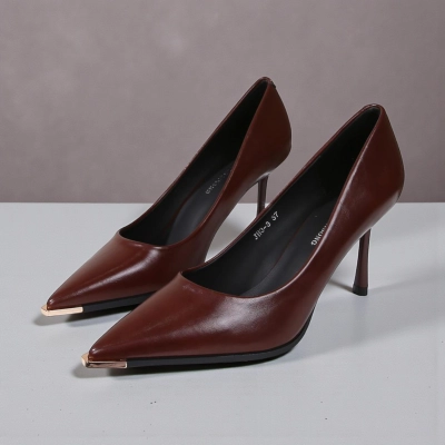 Туфли женские на каблуке GUOQISONG G&S искусственная кожа шоколадные JH3-3 Туфли женские на каблуке GUOQISONG G&S искусственная кожа шоколадные JH3-3