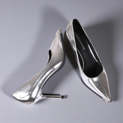 Туфли женские на каблуке GUOQISONG G&S искусственная кожа серебристые JH3-9 Туфли женские на каблуке GUOQISONG G&S искусственная кожа серебристые JH3-9