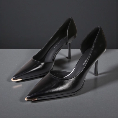 Туфли женские на каблуке GUOQISONG G&S искусственная кожа черные JH8-1 Туфли женские на каблуке GUOQISONG G&S искусственная кожа черные JH8-1