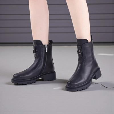 Полусапоги женски зимние натуральная кожа черные W272-1