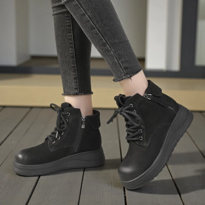 Женские зимние ботинки модели YM104-1 натуральная кожа черные