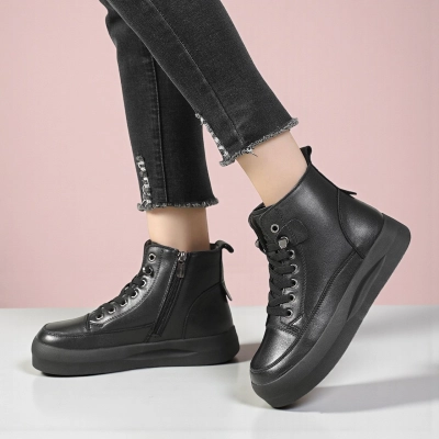 Женские зимние ботинки модели YM053-4 натуральная кожа черные