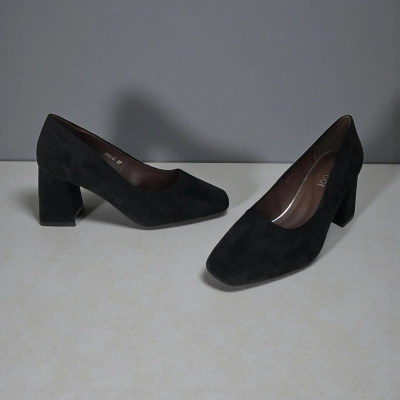 Туфли женские на каблуке искусственная замша черные 12063