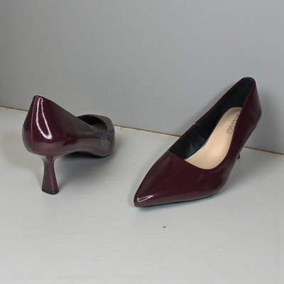 Туфли женские лодочки искусственная лак кожа бордовые 12076