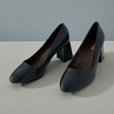 Туфли женские лодочки искусственная кожа черные 12119