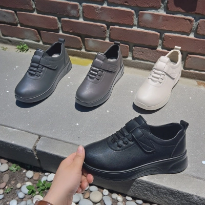 Кроссовки женские MOMOTARI искусственная кожа 5806 Кроссовки женские MOMOTARI искусственная кожа 5806