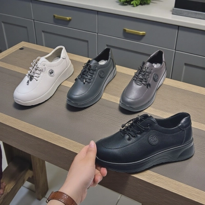 Кроссовки женские MOMOTARI искусственная кожа 5801 Кроссовки женские MOMOTARI искусственная кожа 5801