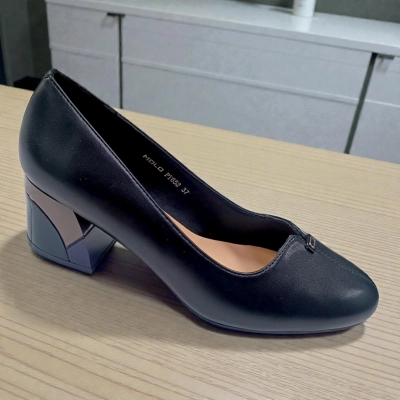 Туфли женские MOLO пресс. кожа 12462