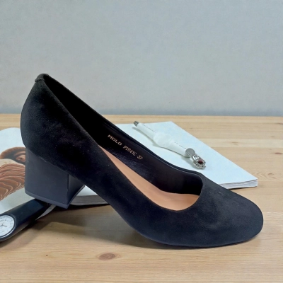 Туфли женские MOLO прессованная замша черные 12467