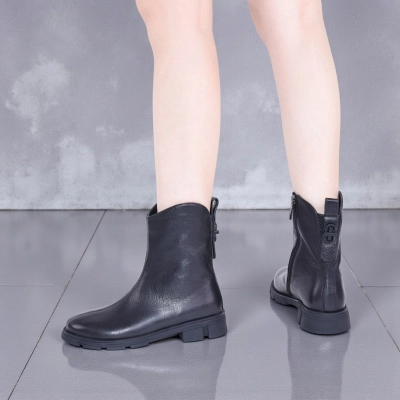 Полусапоги женские демисезонные MadiaMara натуральная кожа черные K428-1