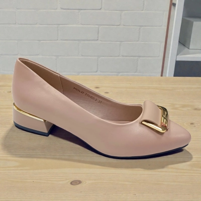 Туфли женские MOLO прессованная кожа бежевые 12542