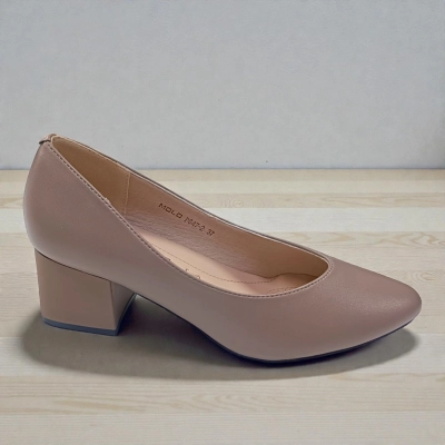 Туфли женские MOLO прессованная кожа бежевые 12572