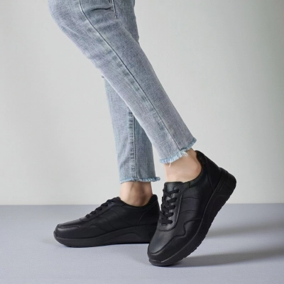 Кроссовки женские натуральная кожа черные Y293-2