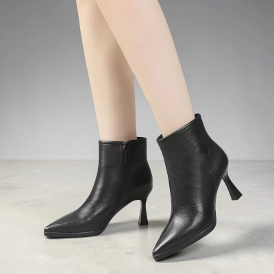 Полусапоги женские натуральная кожа черные GD160-1 Полусапоги женские натуральная кожа черные GD160-1