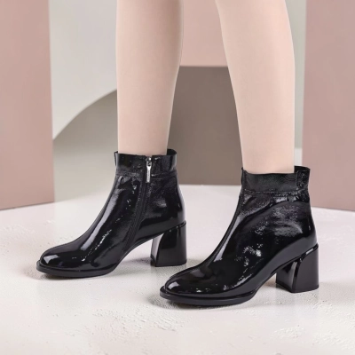 Полусапоги женские натуральная лак кожа черные K497-2 Полусапоги женские натуральная лак кожа черные K497-2