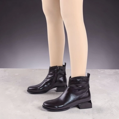 Полусапоги женские натуральная кожа черные K494-2 Полусапоги женские натуральная кожа черные K494-2