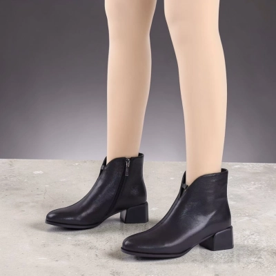 Полусапоги женские натуральная кожа черные K509-1 Полусапоги женские натуральная кожа черные K509-1