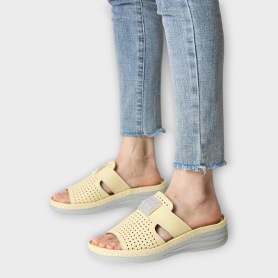 Сабо женские CARDICIANA натуральная кожа лимонные YL211-4