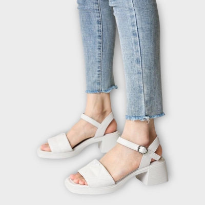 Босоножки женские CARDICIANA натуральная кожа бежевые YL202-2