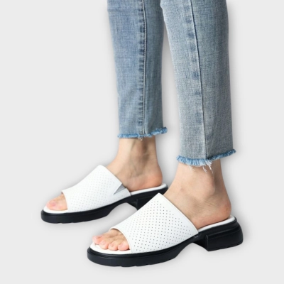 Сабо женские CARDICIANA натуральная кожа белые BL532-1