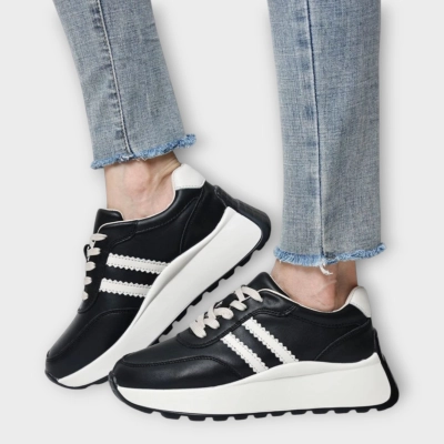 Кроссовки женские CARDICIANA натуральная кожа черные B430-3