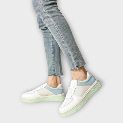 Кроссовки женские летние CARDICIANA натуральная кожа белые B246-4