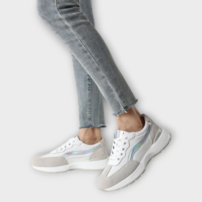 Кроссовки женские летние CARDICIANA натуральная кожа белые Y147-1 Кроссовки женские летние CARDICIANA натуральная кожа белые Y147-1