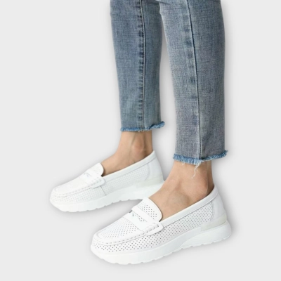 Мокасины женские баталы CARDICIANA натуральная кожа белые DB478-1