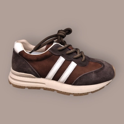 Кроссовки женские Ivva натуральная кожа шоколадные 13290